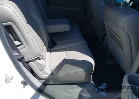 2011 Honda Pilot Touring from USA, damaged, VIN 5FNYF4H98BB087713